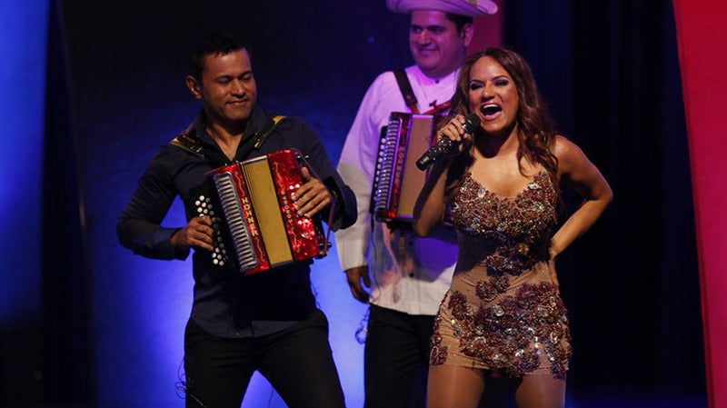 Cantantes panameños SnowlandPTY